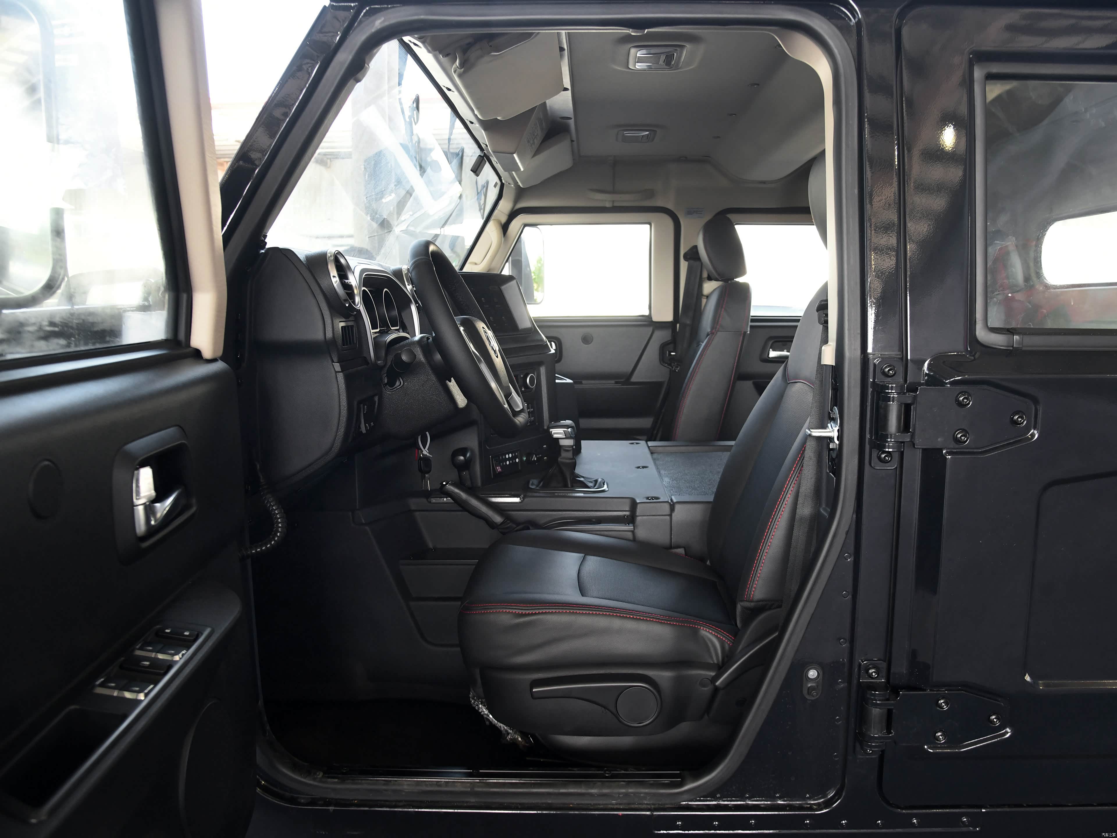 Dongfeng Meng Shi M50 &mdash; Interior 1
