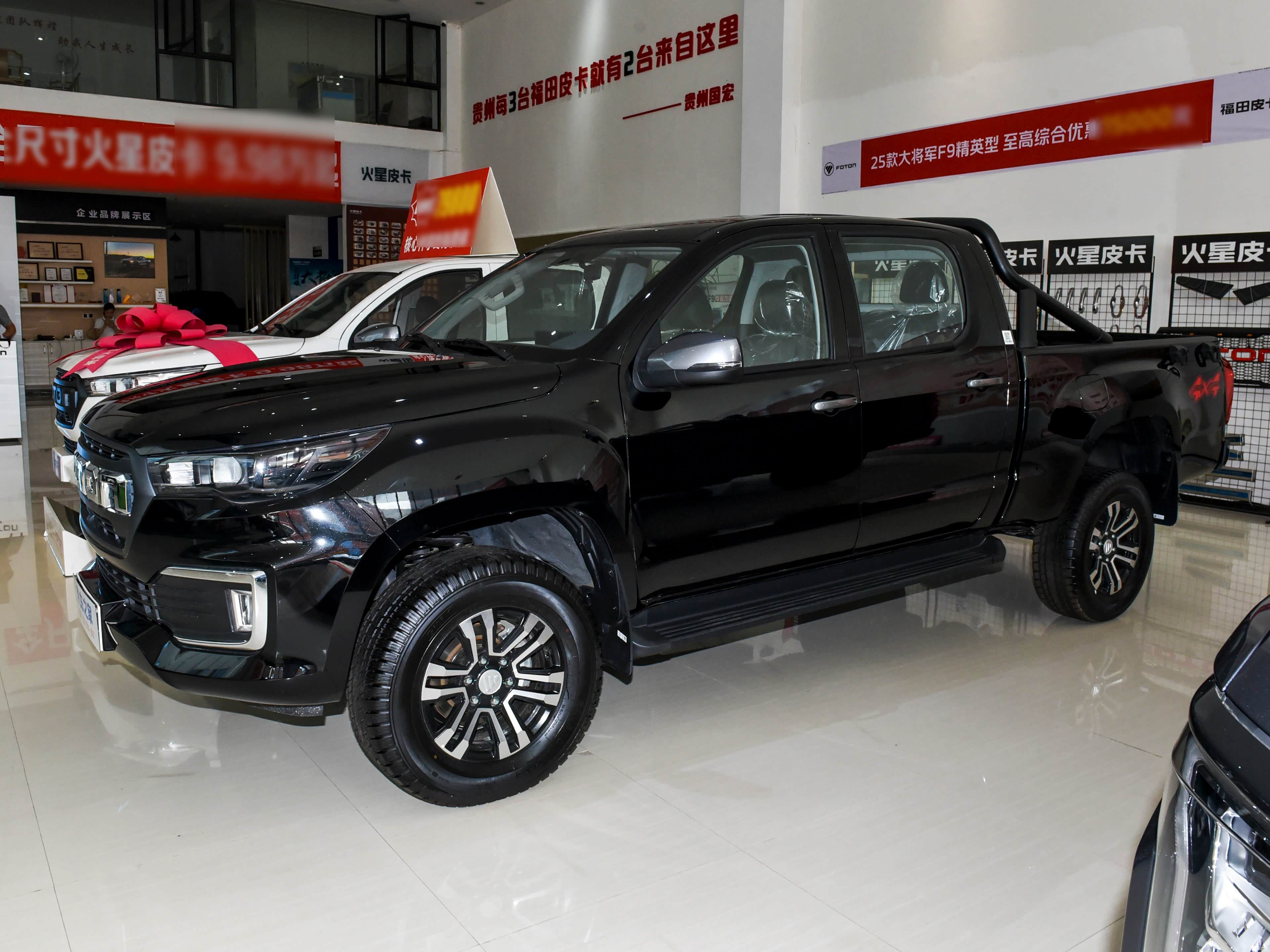 Foton Da Jiang Jun F9 &mdash; Exterior 4