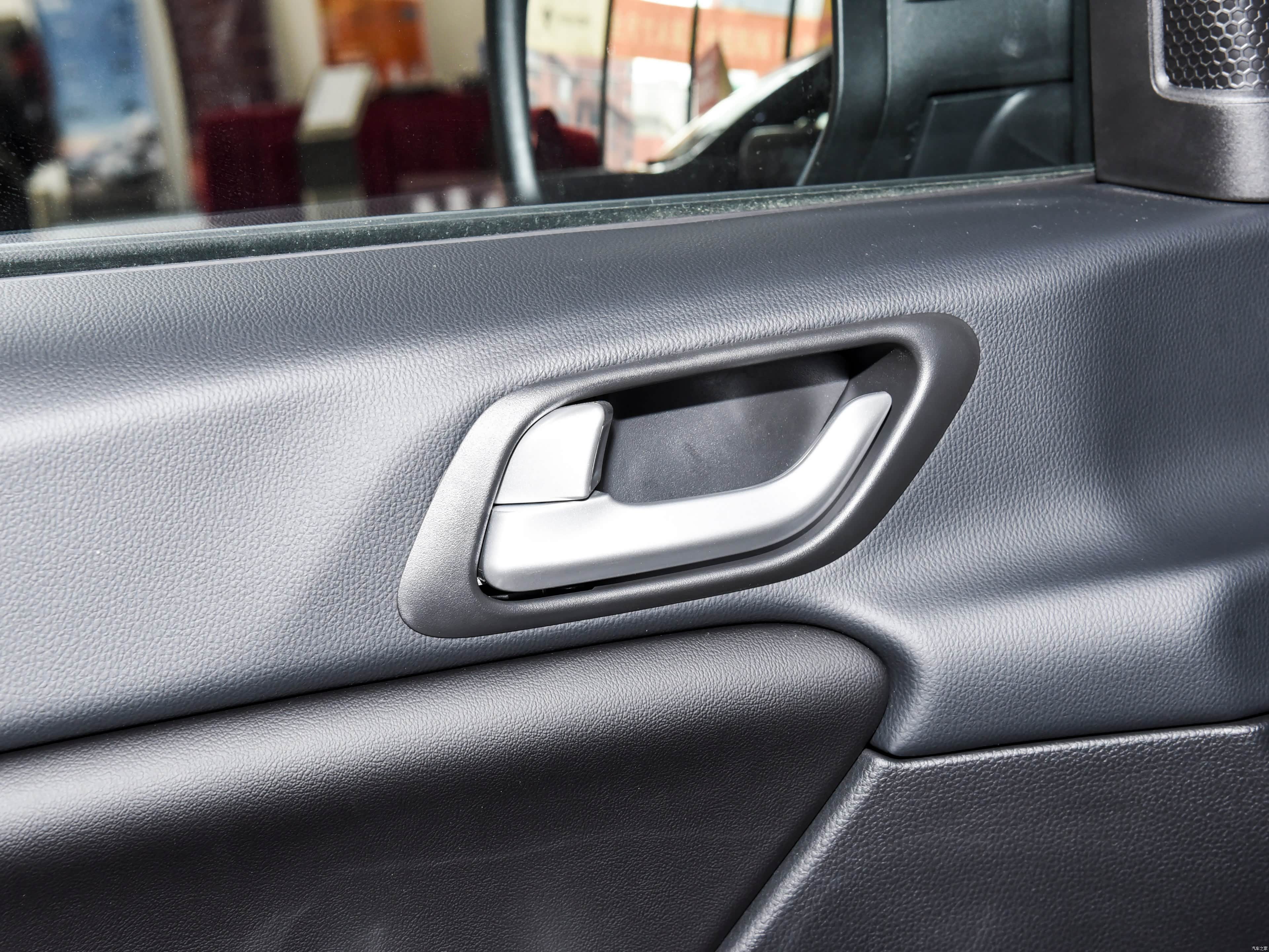 Foton Da Jiang Jun F9 &mdash; Interior 4