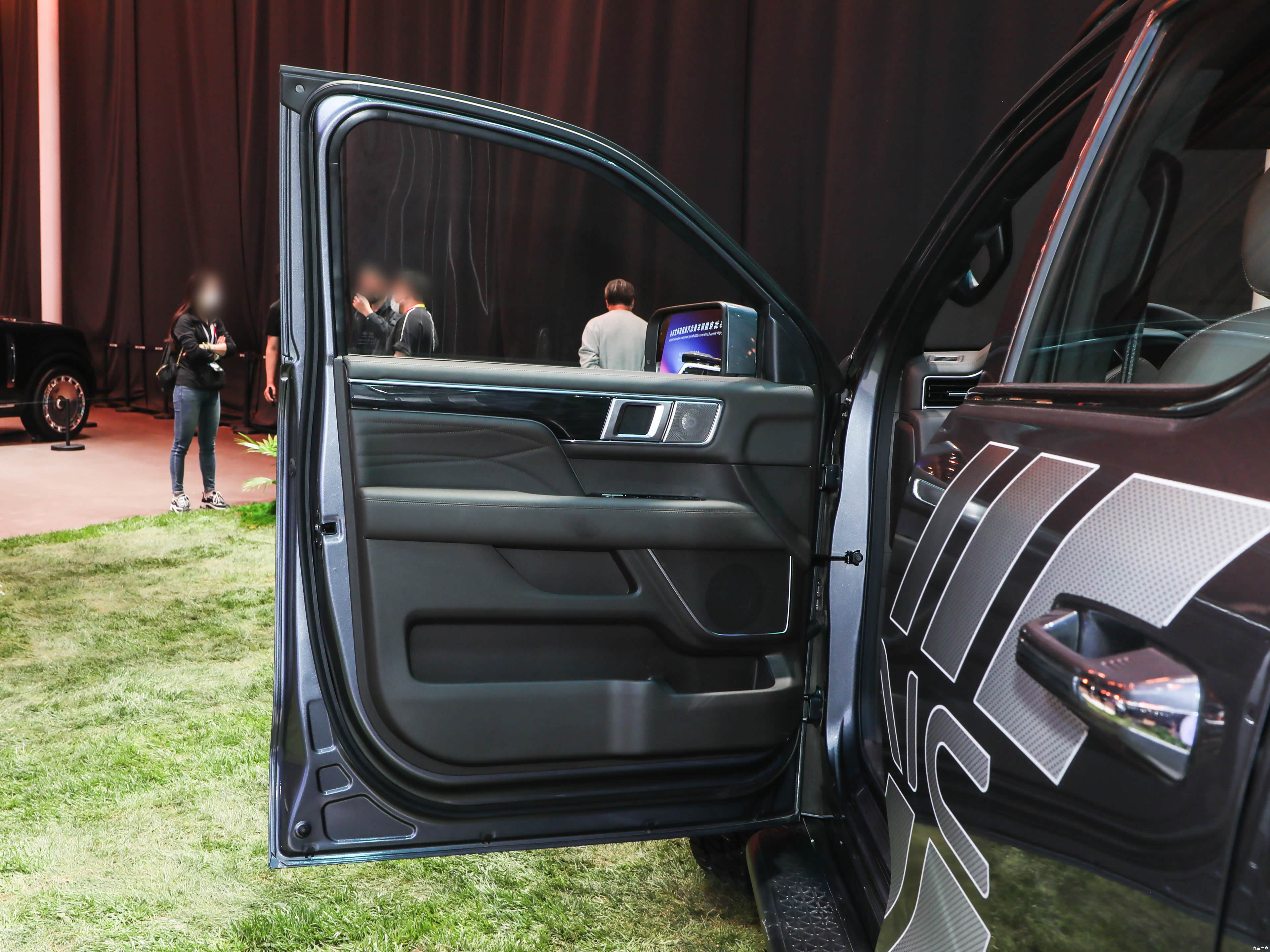 Foton Fu Tian Huo Xing &mdash; Interior 3
