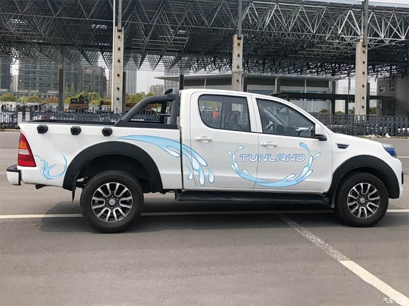 Foton Tunland Shengtu 7 2020 Premium 4x4 &mdash; Exterior 2