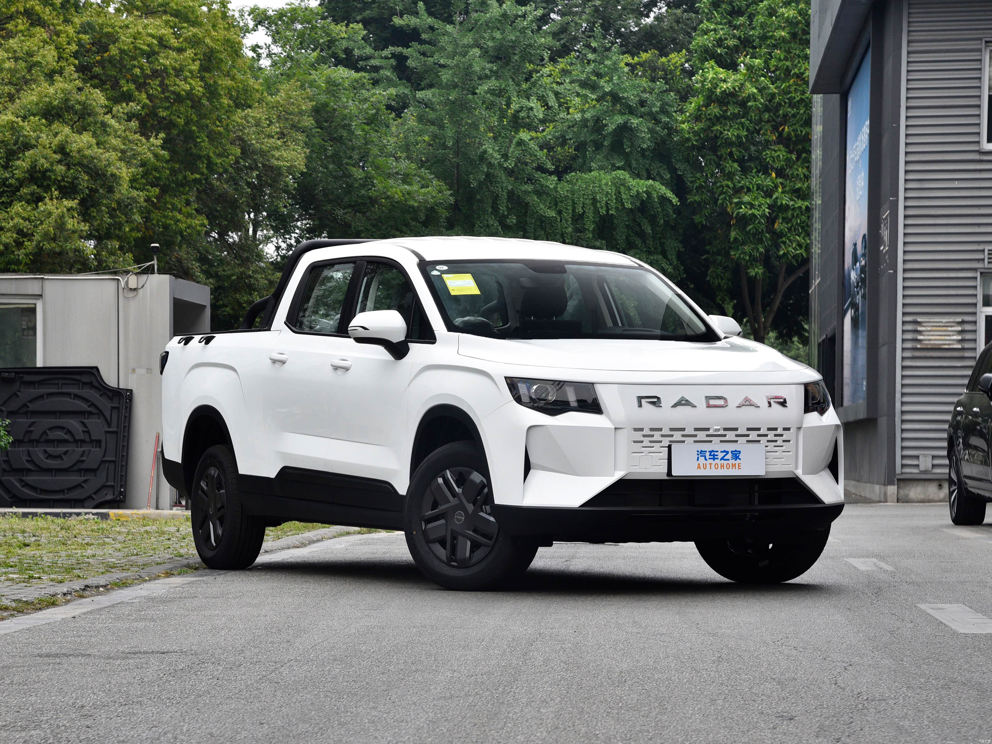Geely Ji Li Lei Da Jin Gang &mdash; Exterior 3