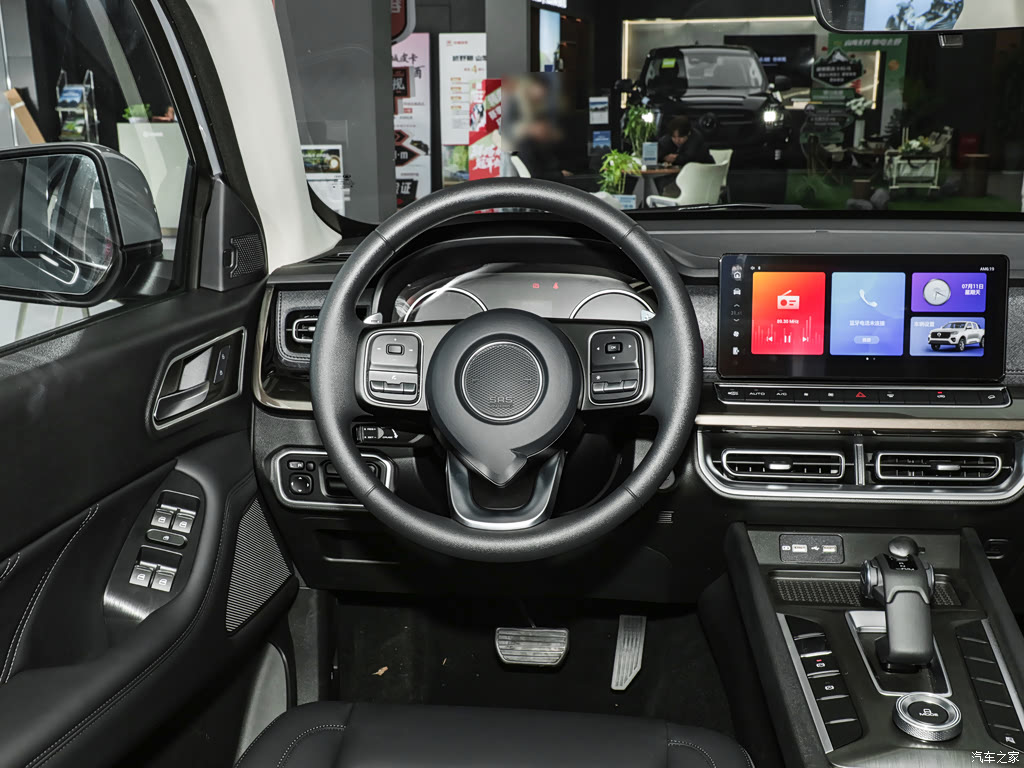 Great Wall Cannon 2.4T 4x4 Diesel &mdash; Interior 2