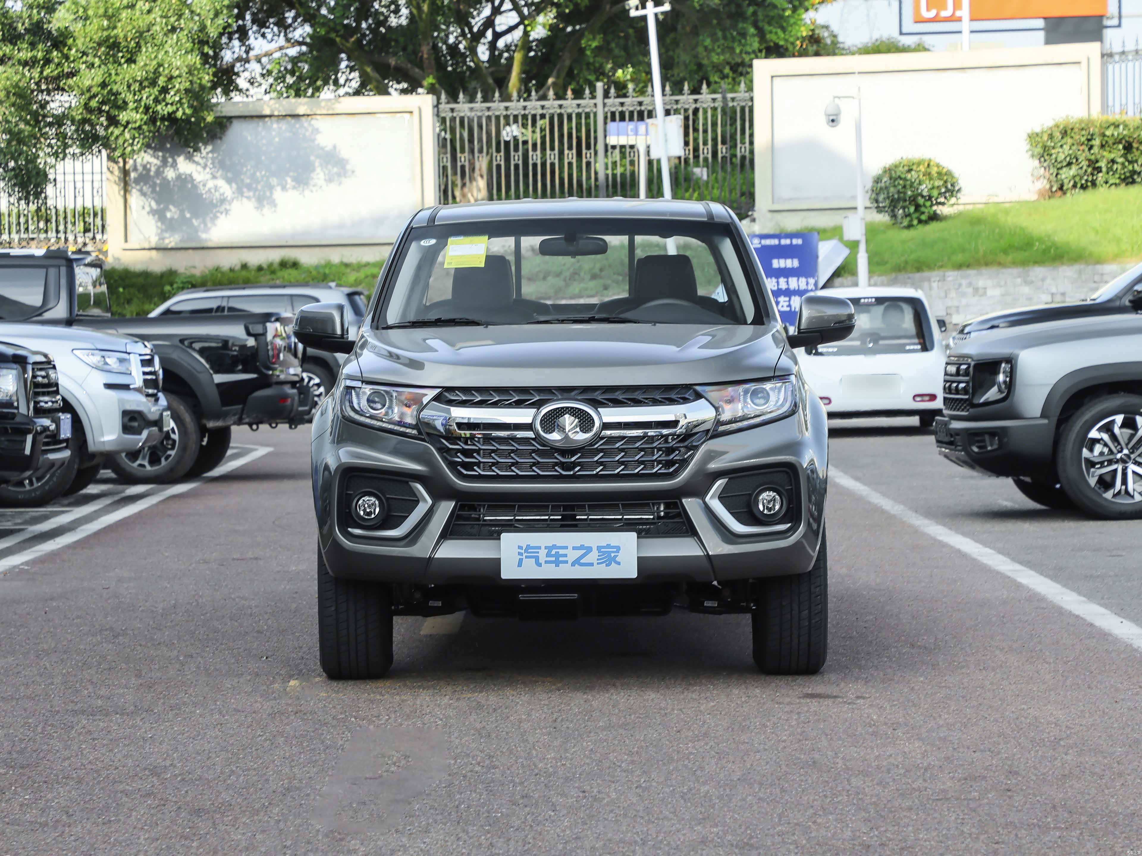 GWM Feng Jun 7 &mdash; Exterior 2