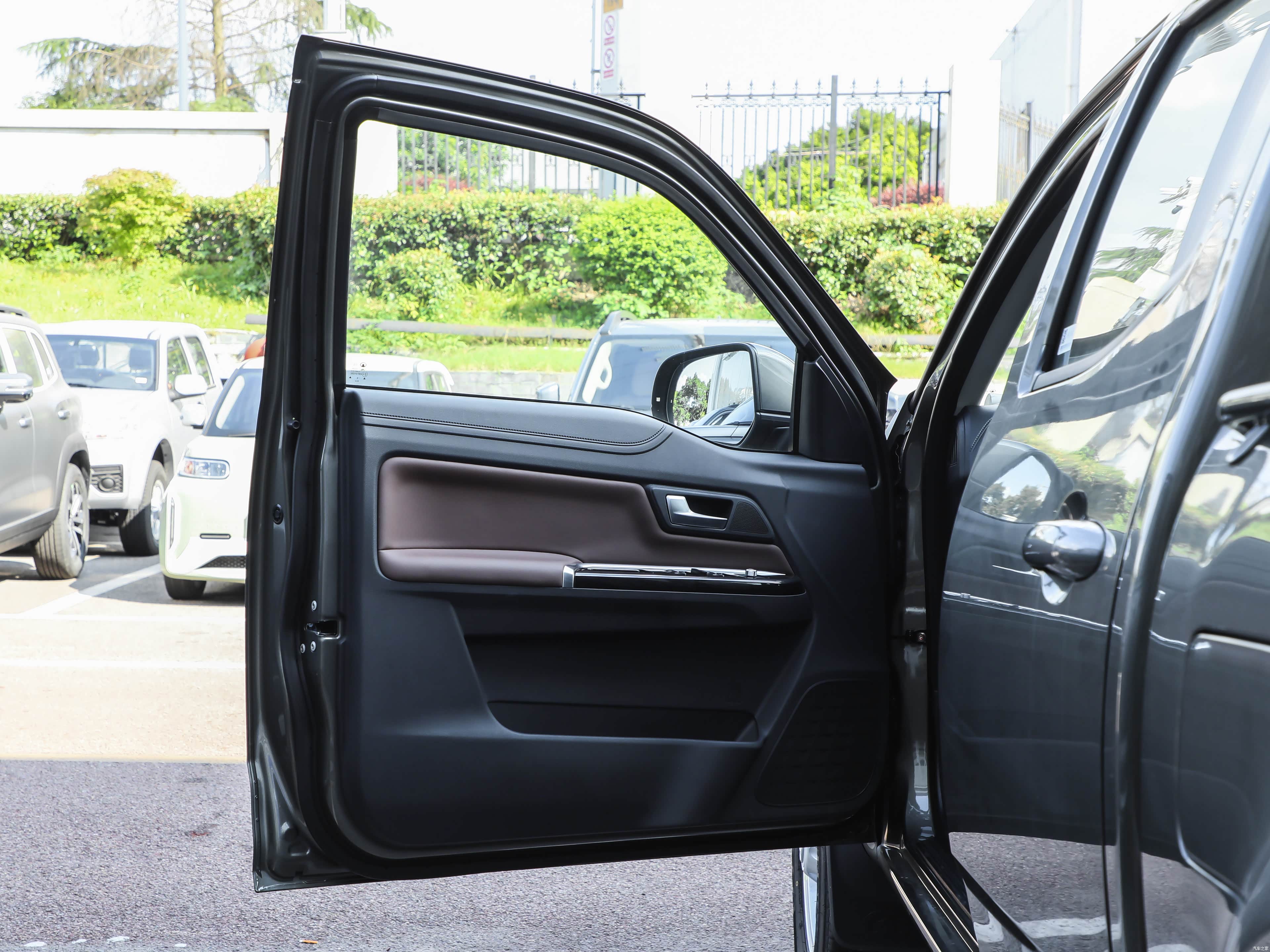GWM Feng Jun 7 &mdash; Interior 3