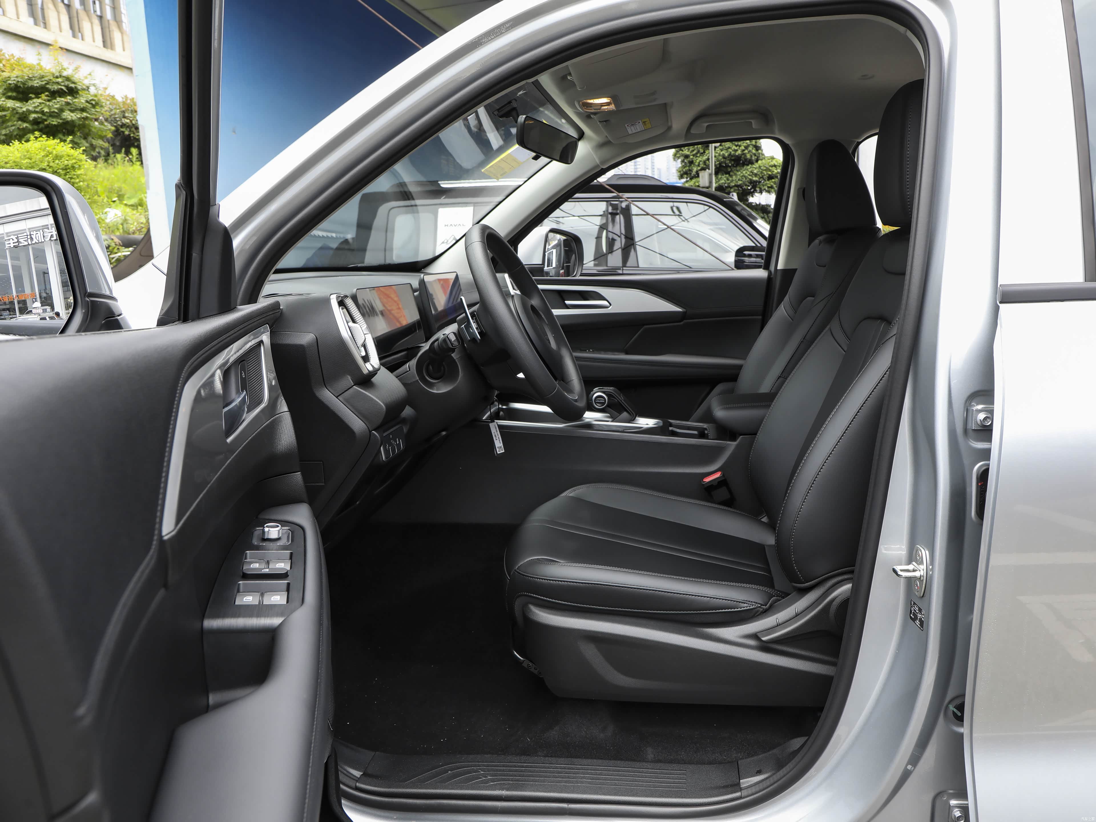 GWM Jin Gang Pao &mdash; Interior 1