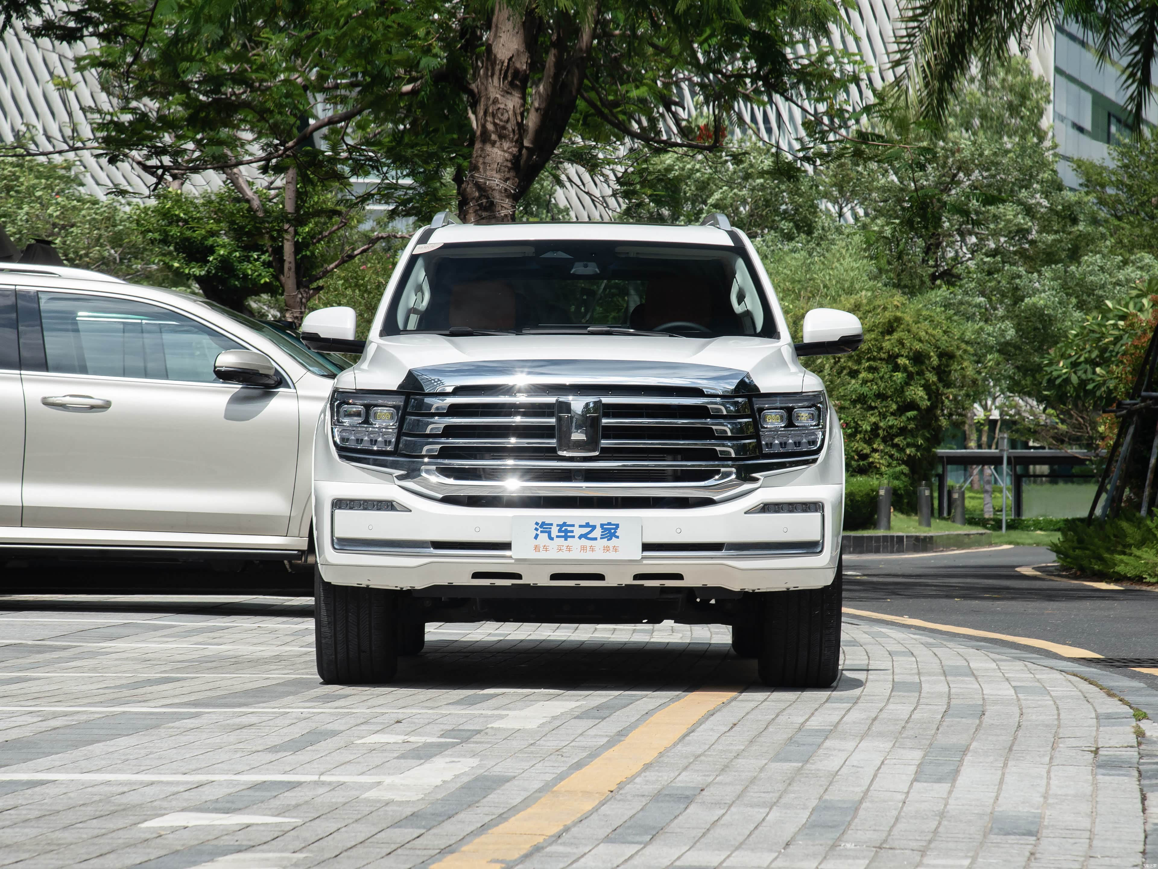 GWM Tank 500 2026 3.0T Petrol &mdash; Exterior 4
