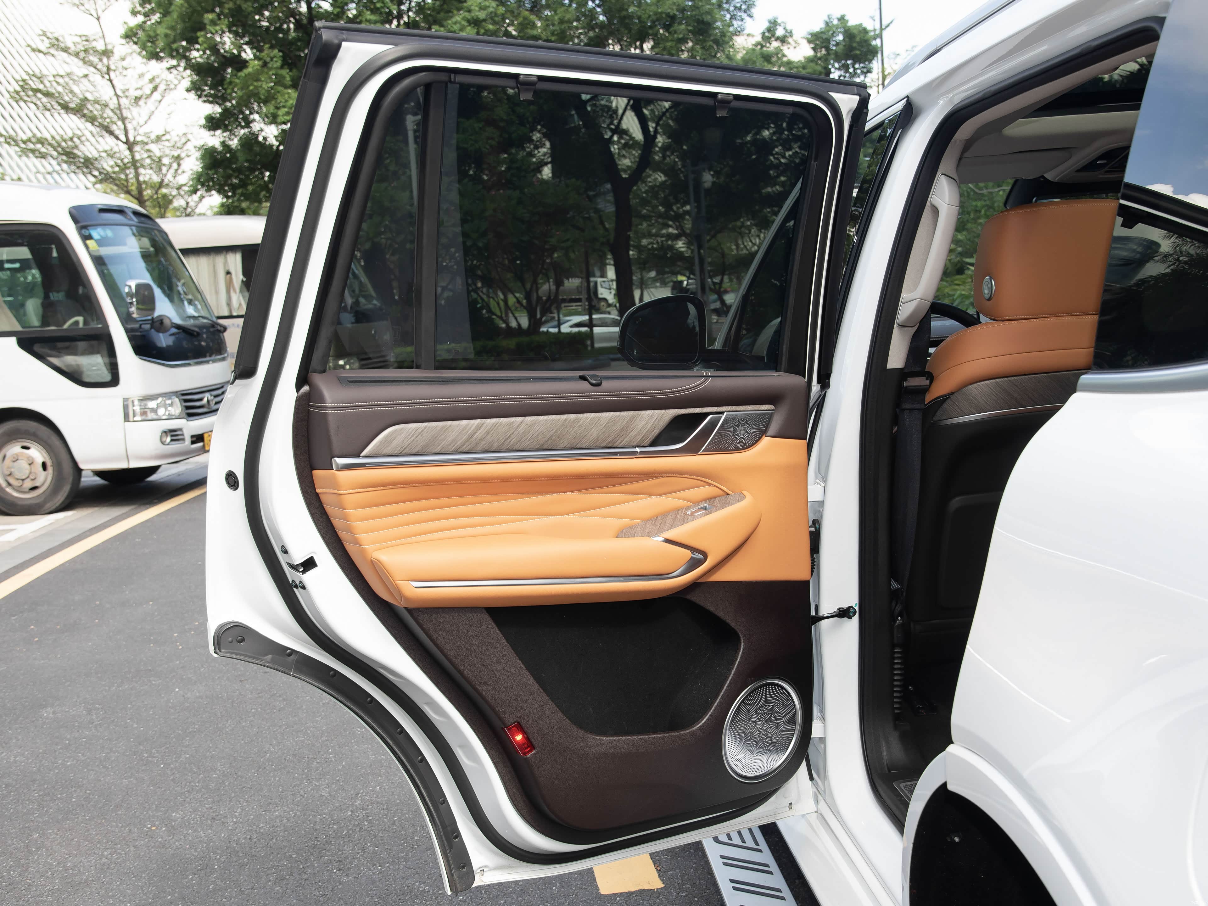 GWM Tank 500 2026 3.0T Petrol &mdash; Interior 2