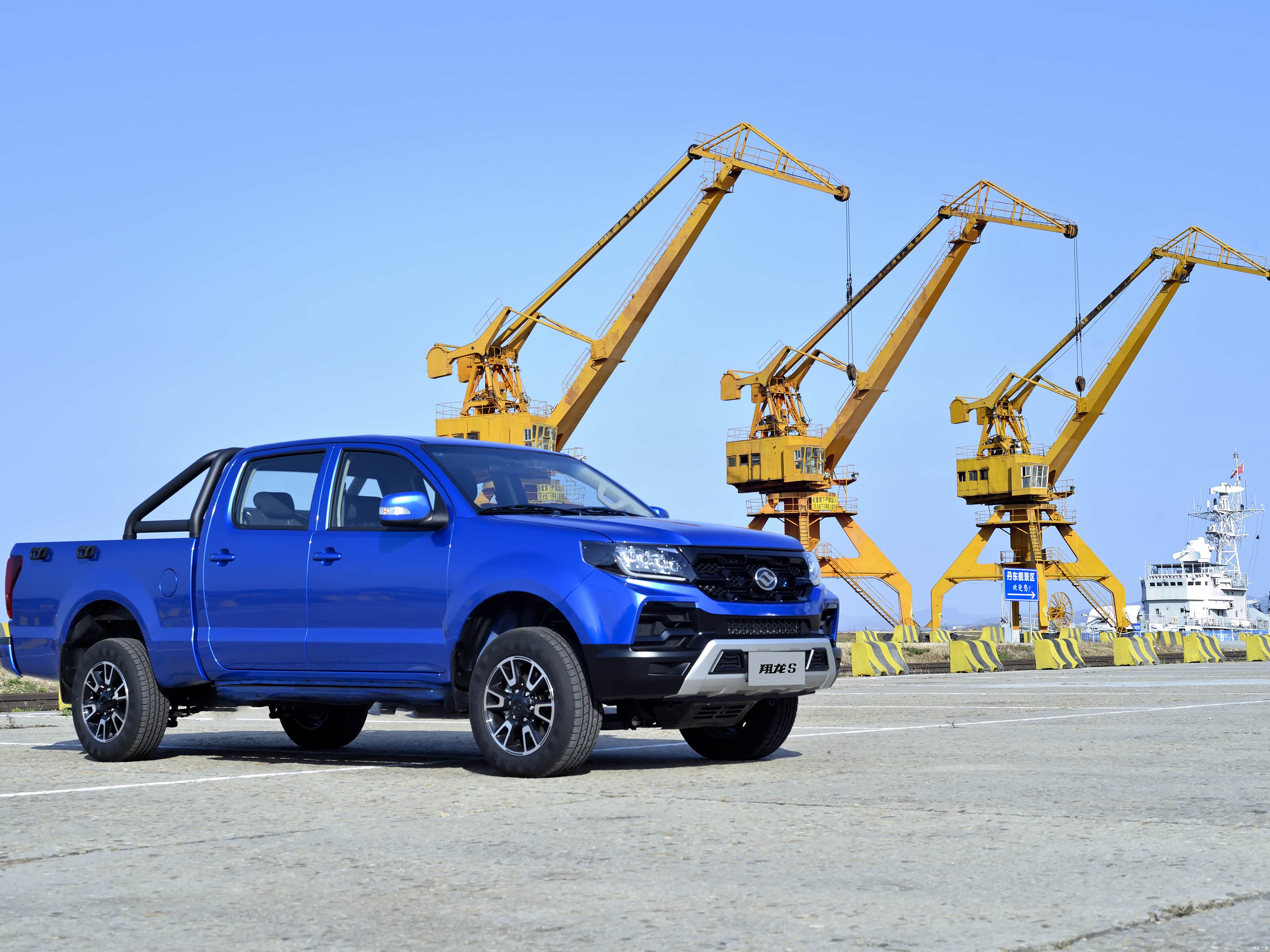 Huanghai Huang Hai Xiang Long — New Pickup Truck for export from China