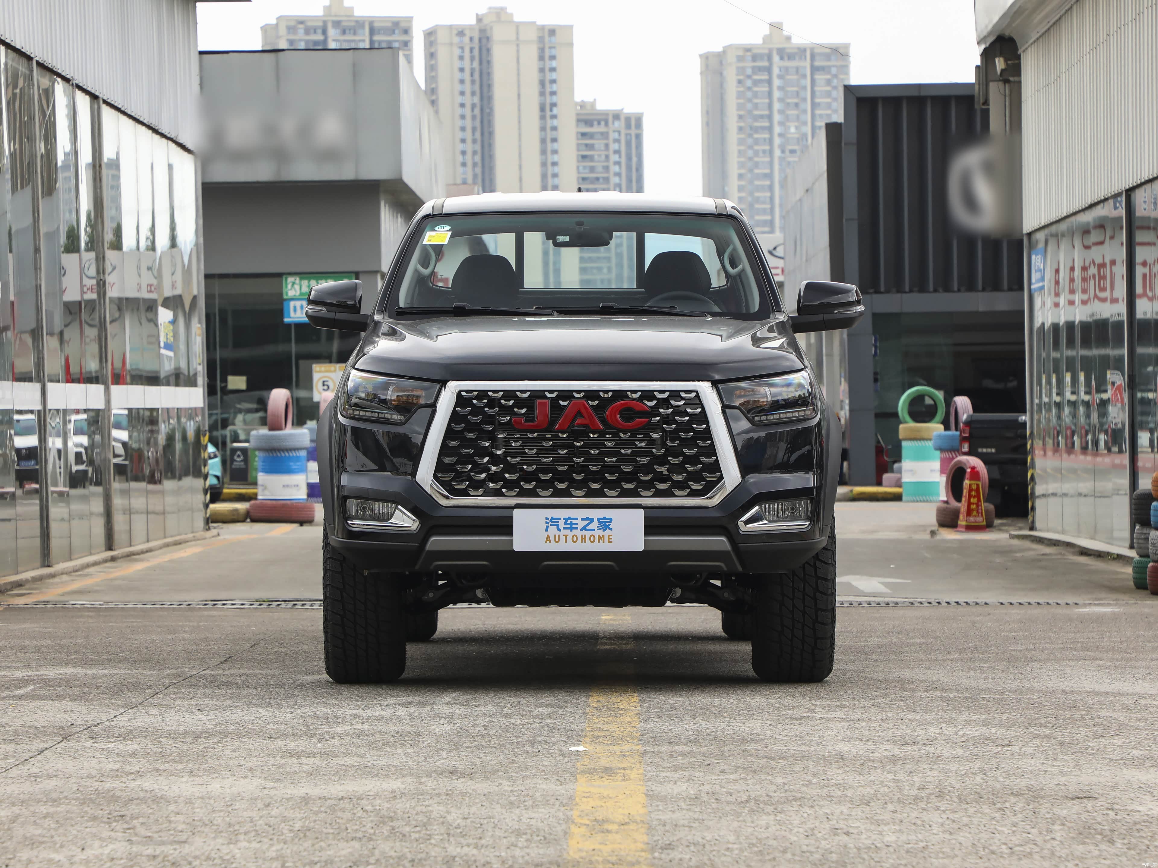 JAC Jiang Huai T8 &mdash; Exterior 2