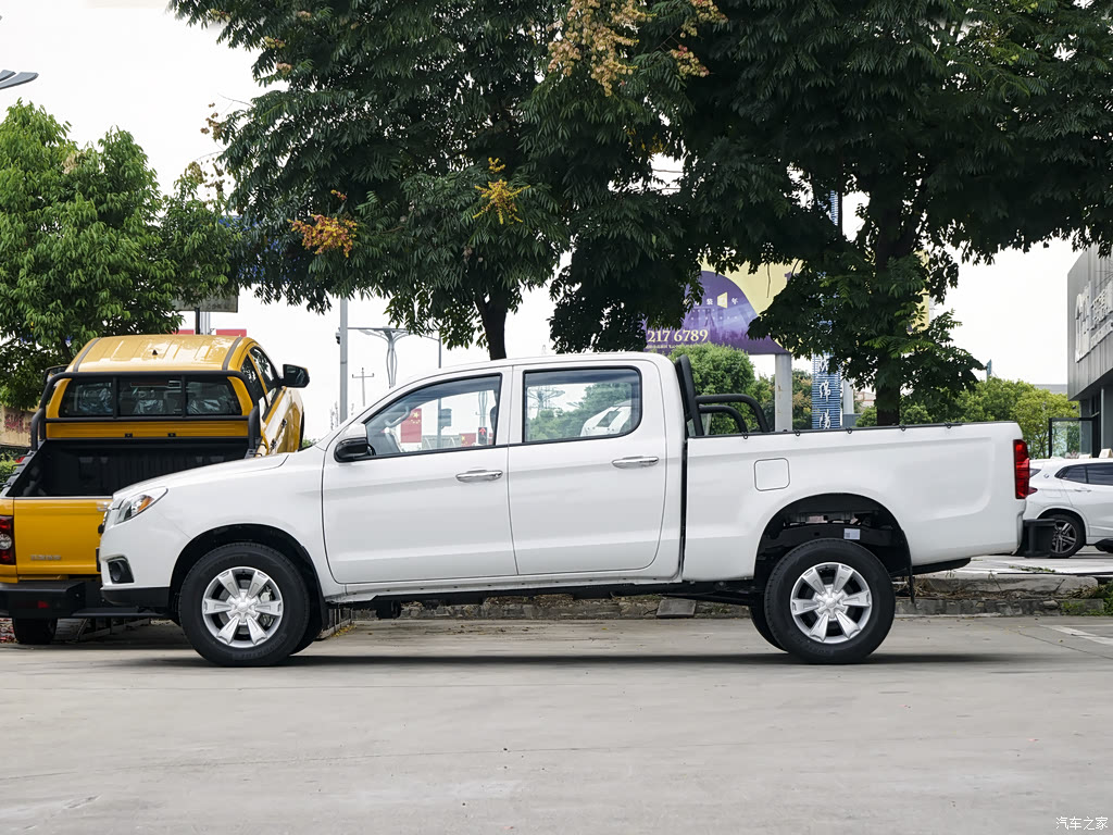 JAC T6 2024 Champion 4x4 Long-Wheelbase &mdash; Exterior 4