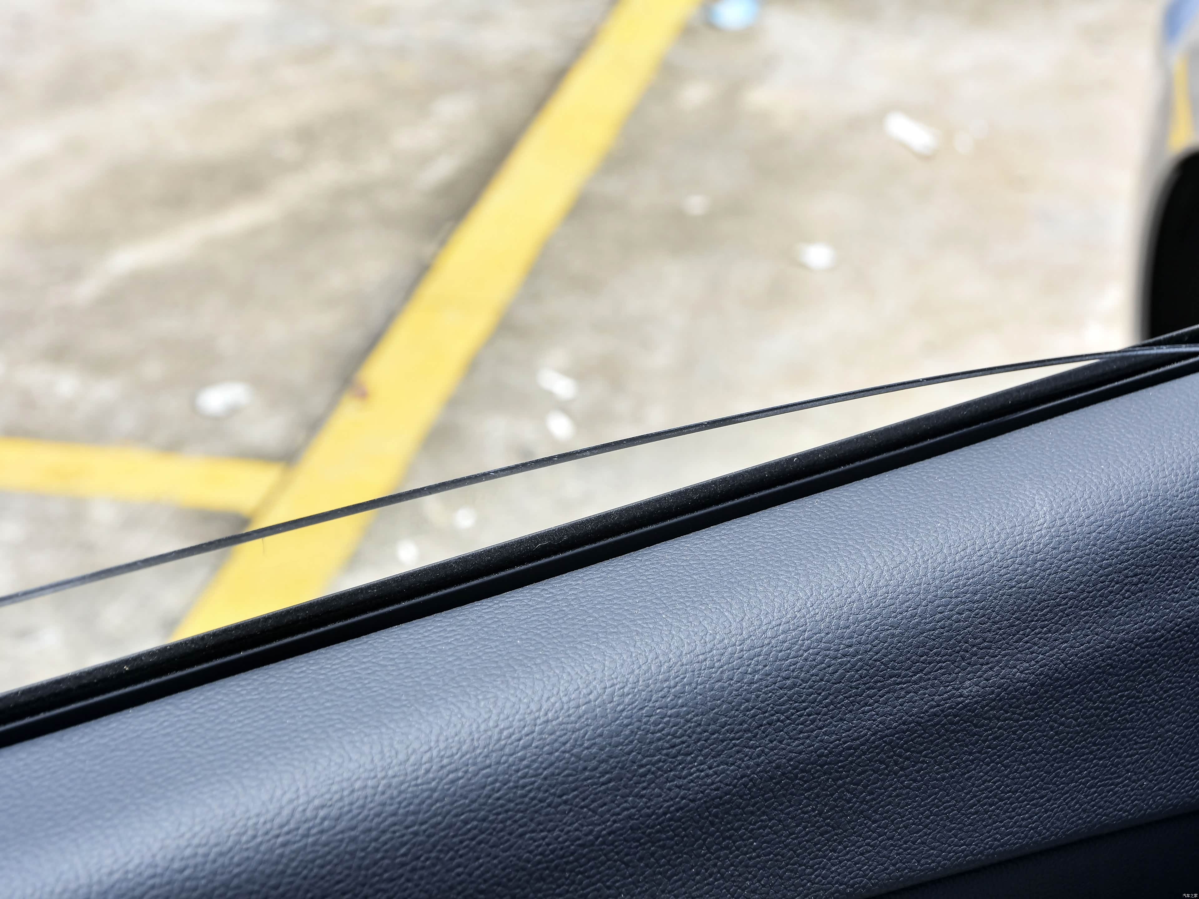 Jiangxi Isuzu Re-max  Rui Mai &mdash; Interior 4