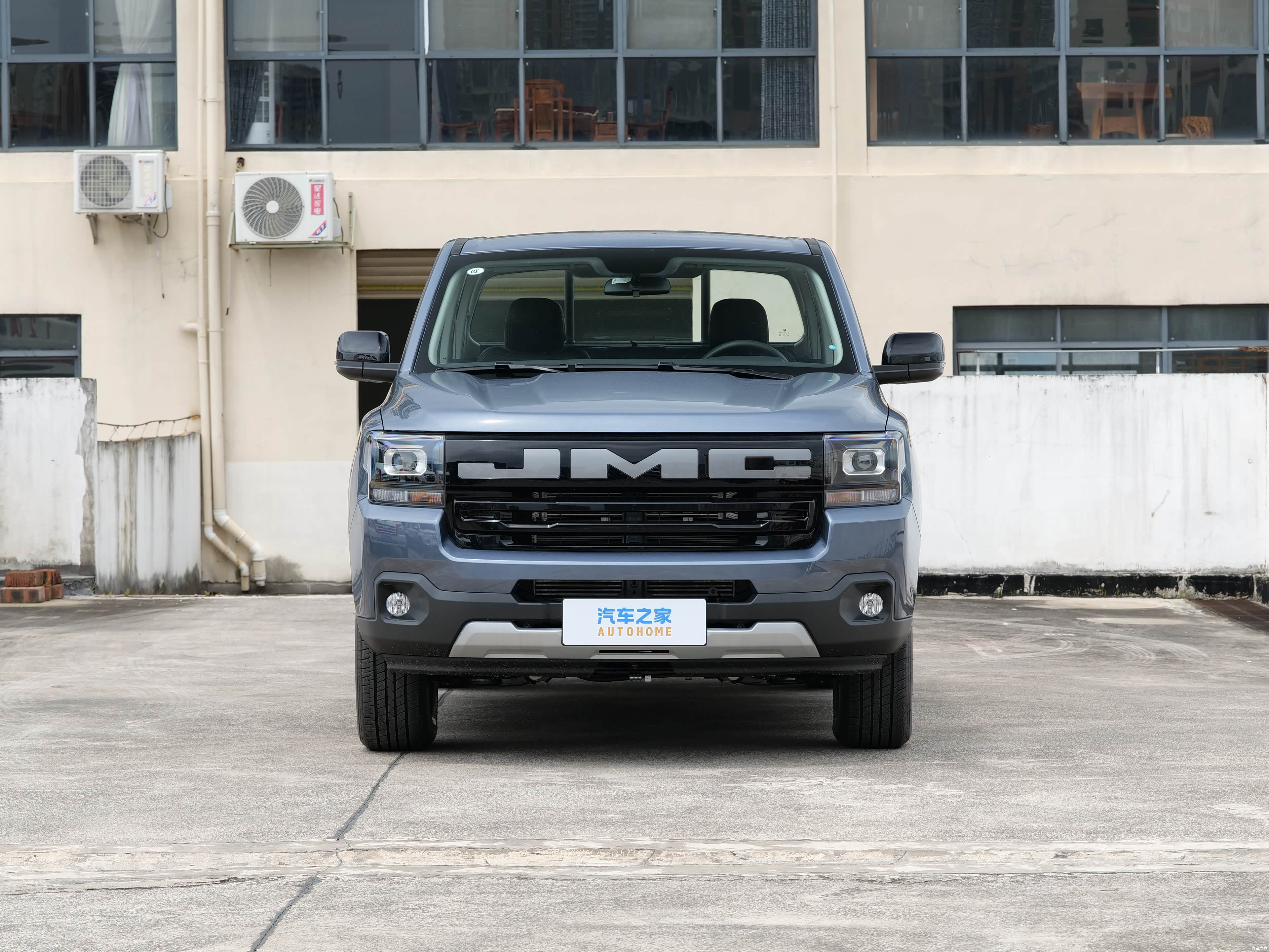 JMC Bao Dian &mdash; Exterior 2