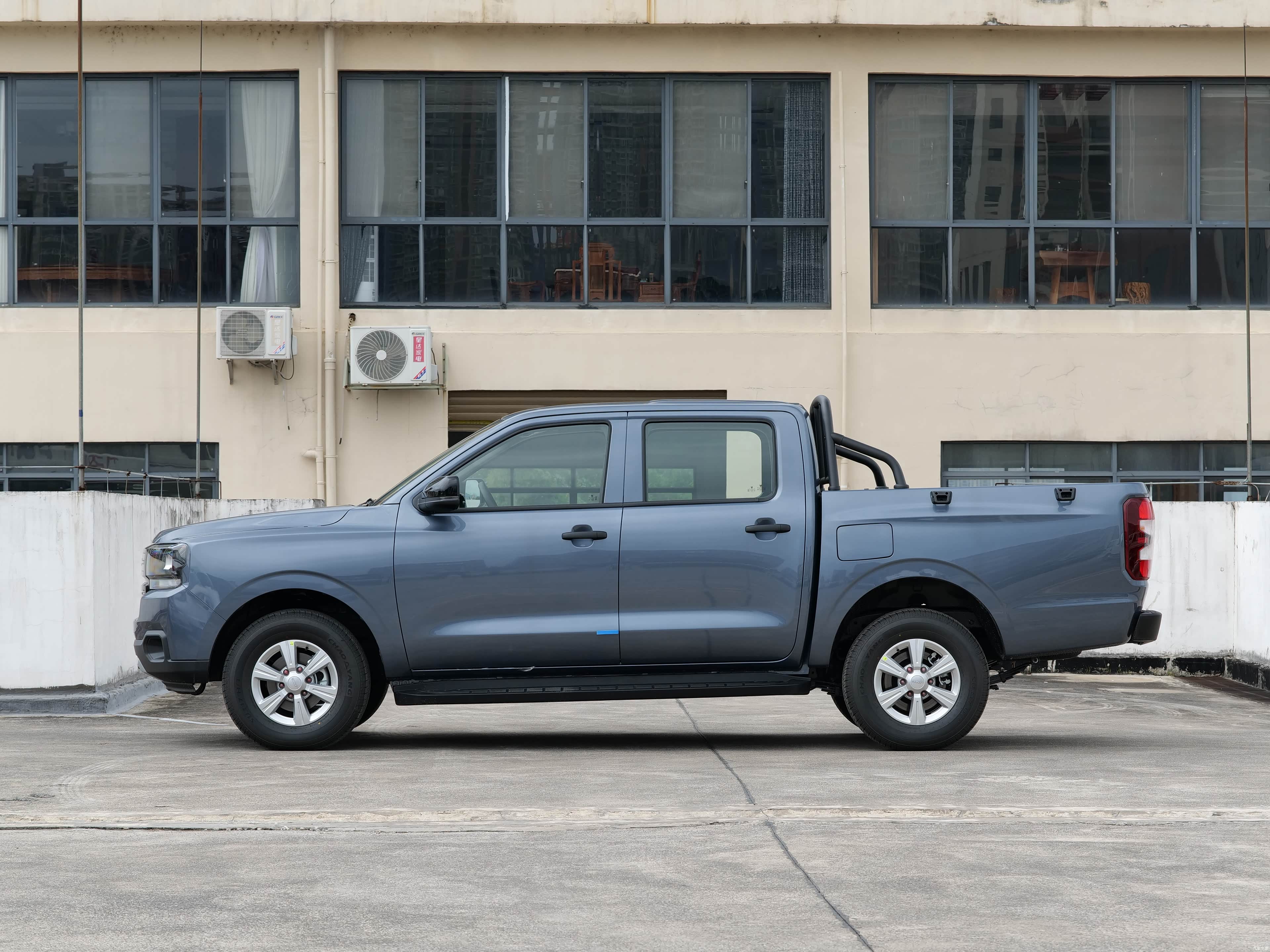 JMC Bao Dian &mdash; Exterior 4