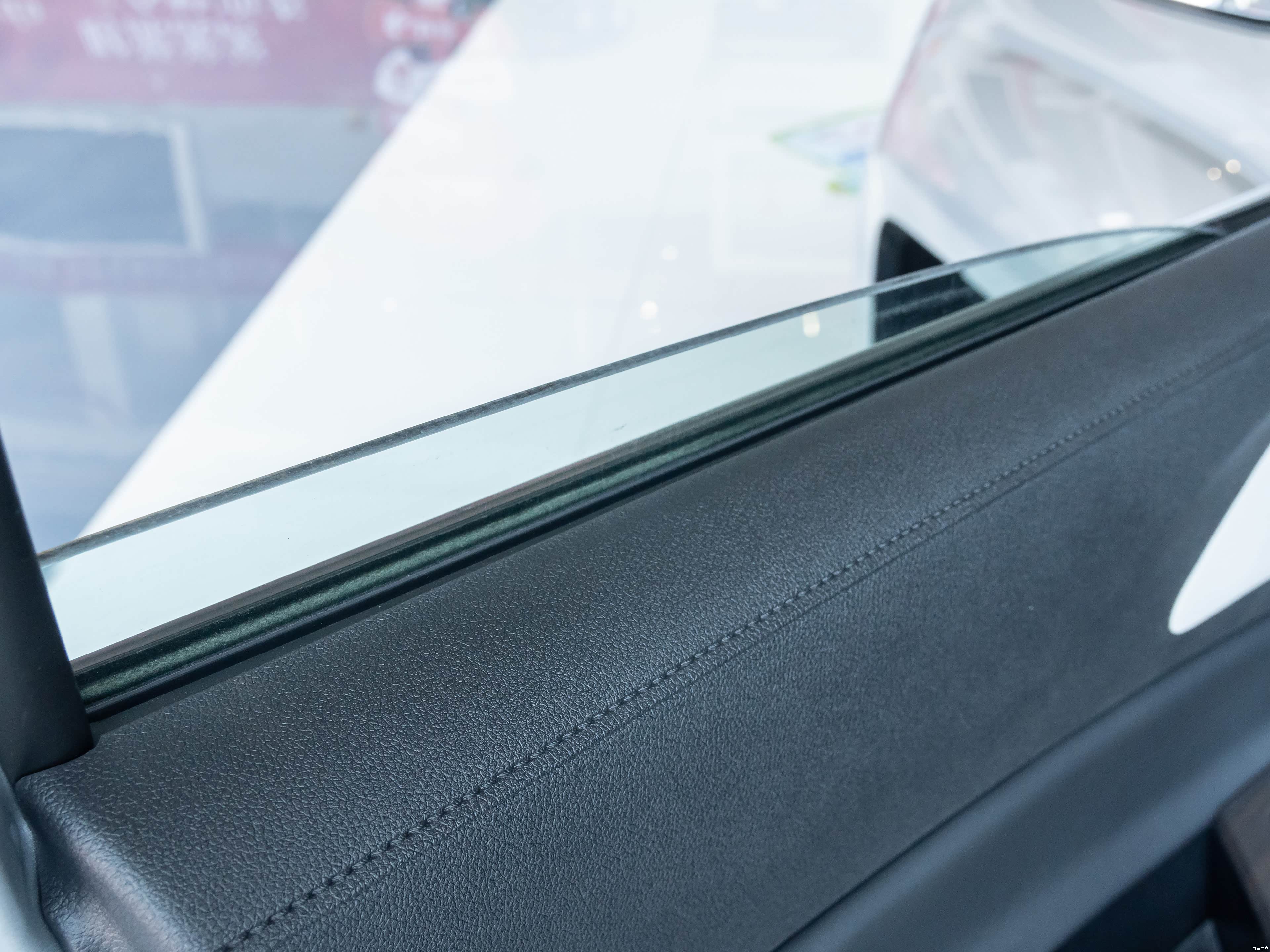 JMC Yu Hu 7 &mdash; Interior 4