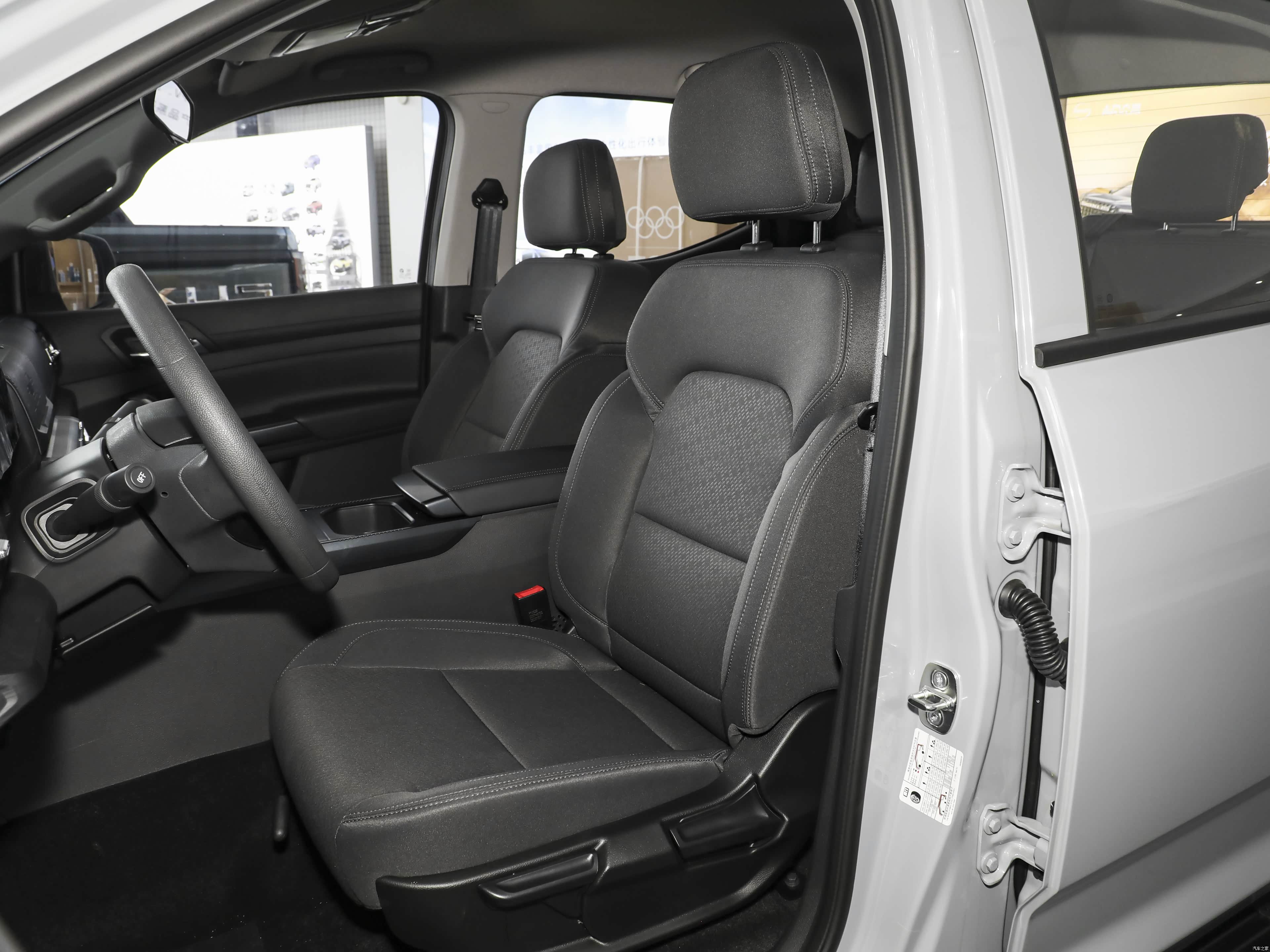 Maxus Xing Ji &mdash; Interior 2