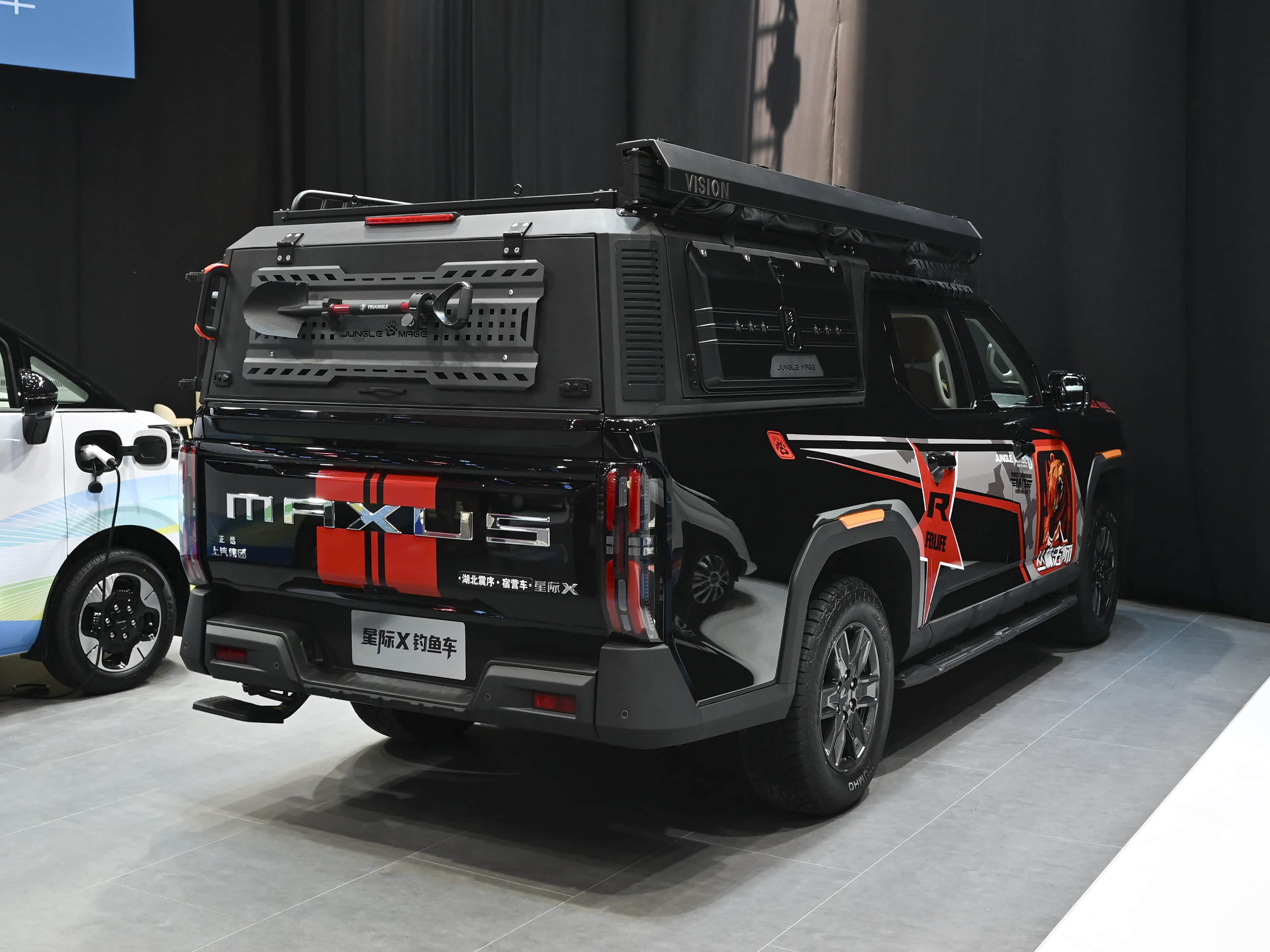 Maxus Xing Ji X &mdash; Exterior 4