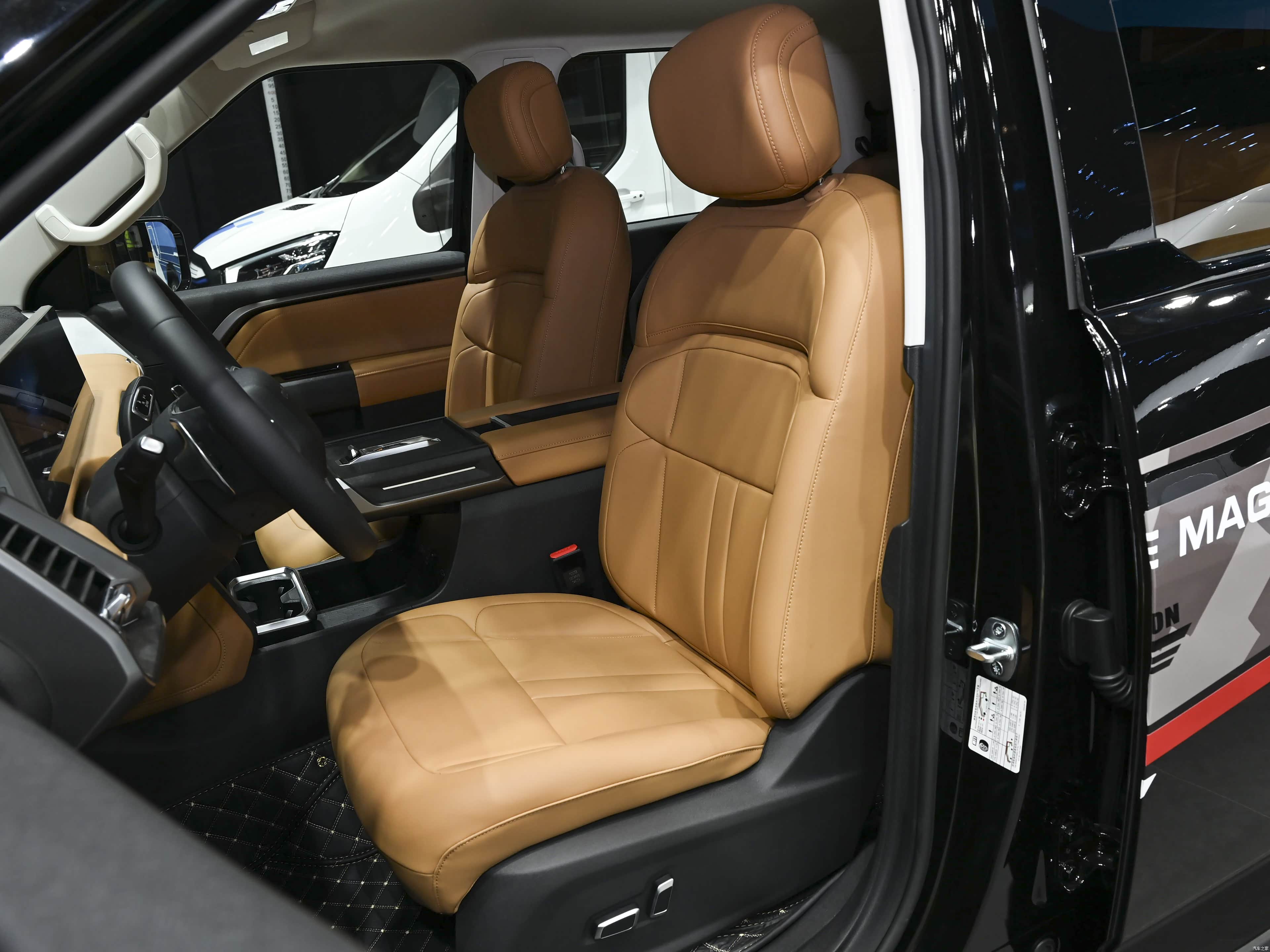 Maxus Xing Ji X &mdash; Interior 2