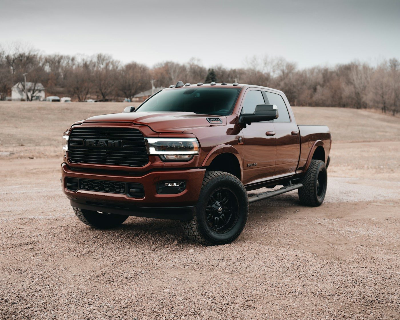 New factory-direct pickup truck ready for export