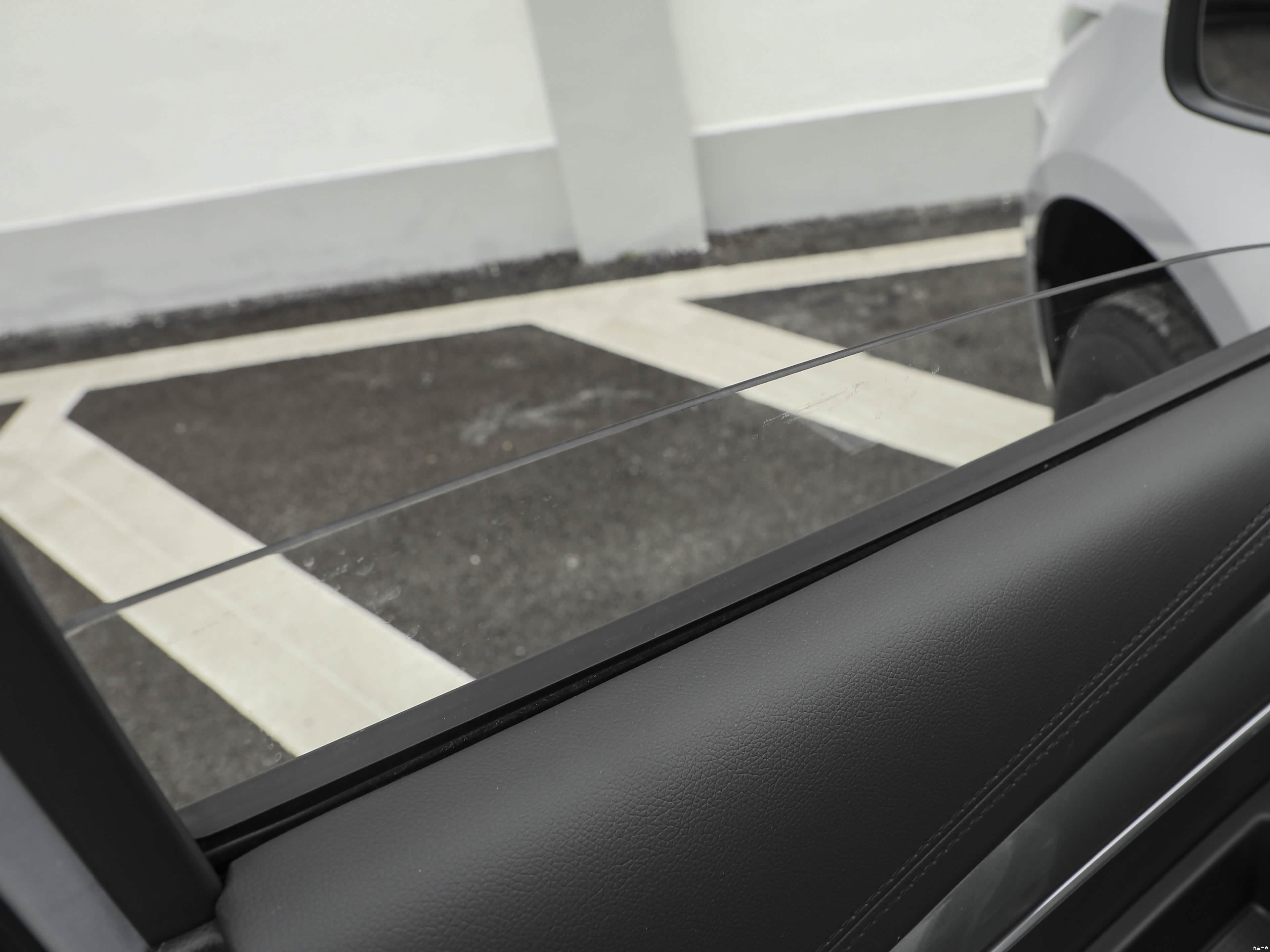 Qingling Isuzu Qing Ling T28 &mdash; Interior 4