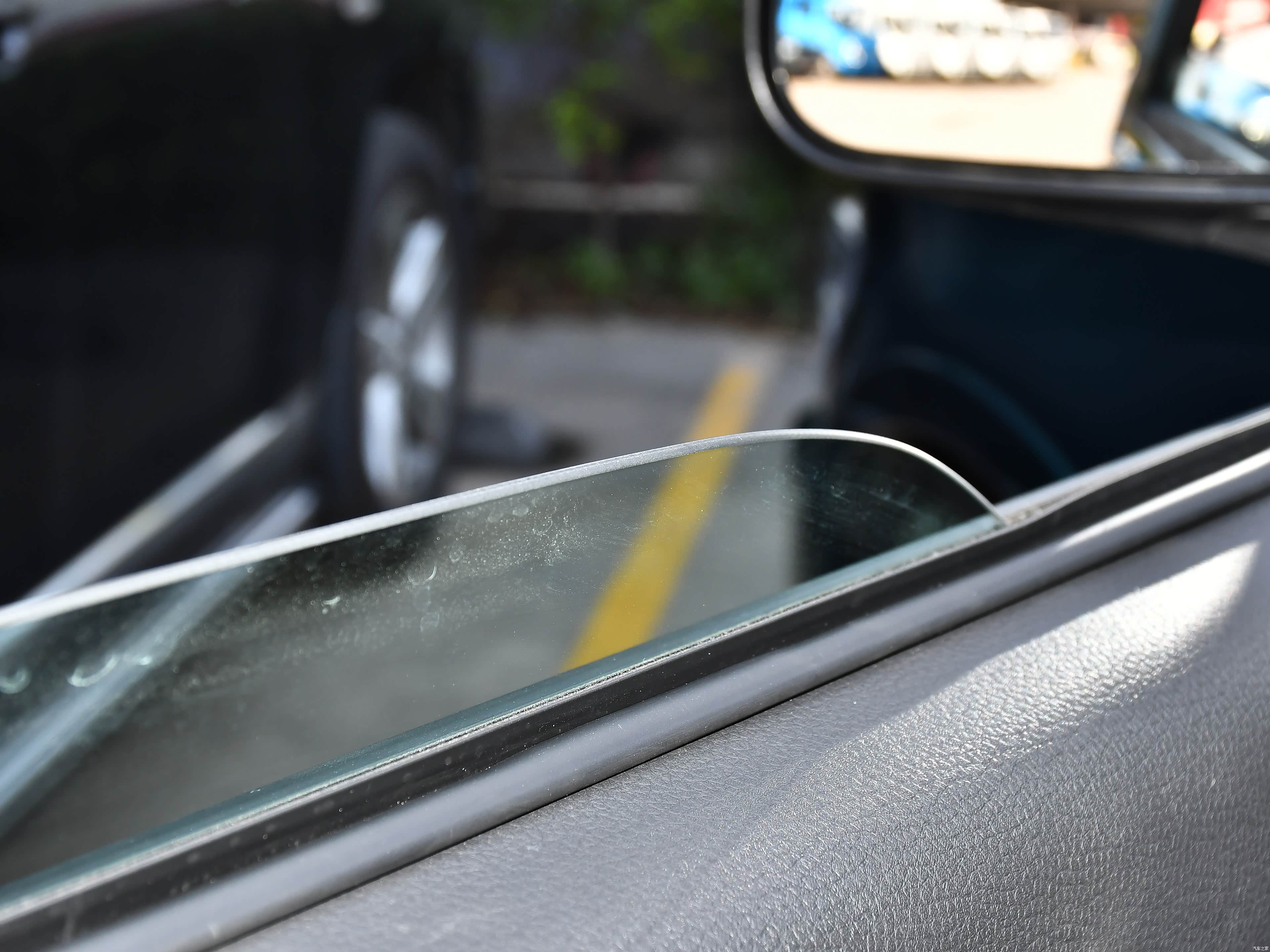Qingling Isuzu Qing Ling Wu Shi Ling T17 &mdash; Interior 3