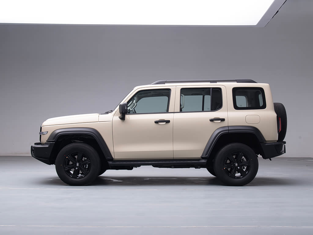 GWM Tank 300 2025 2.0T 4x4 &mdash; Exterior 4