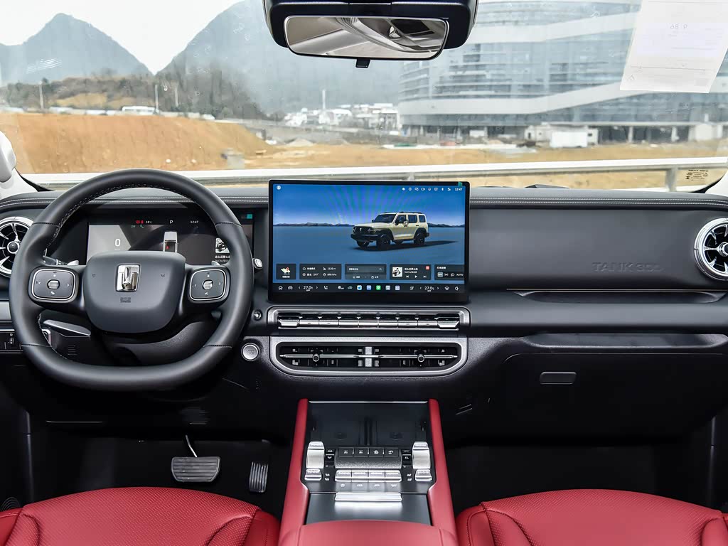 GWM Tank 300 2025 2.0T 4x4 &mdash; Interior 3