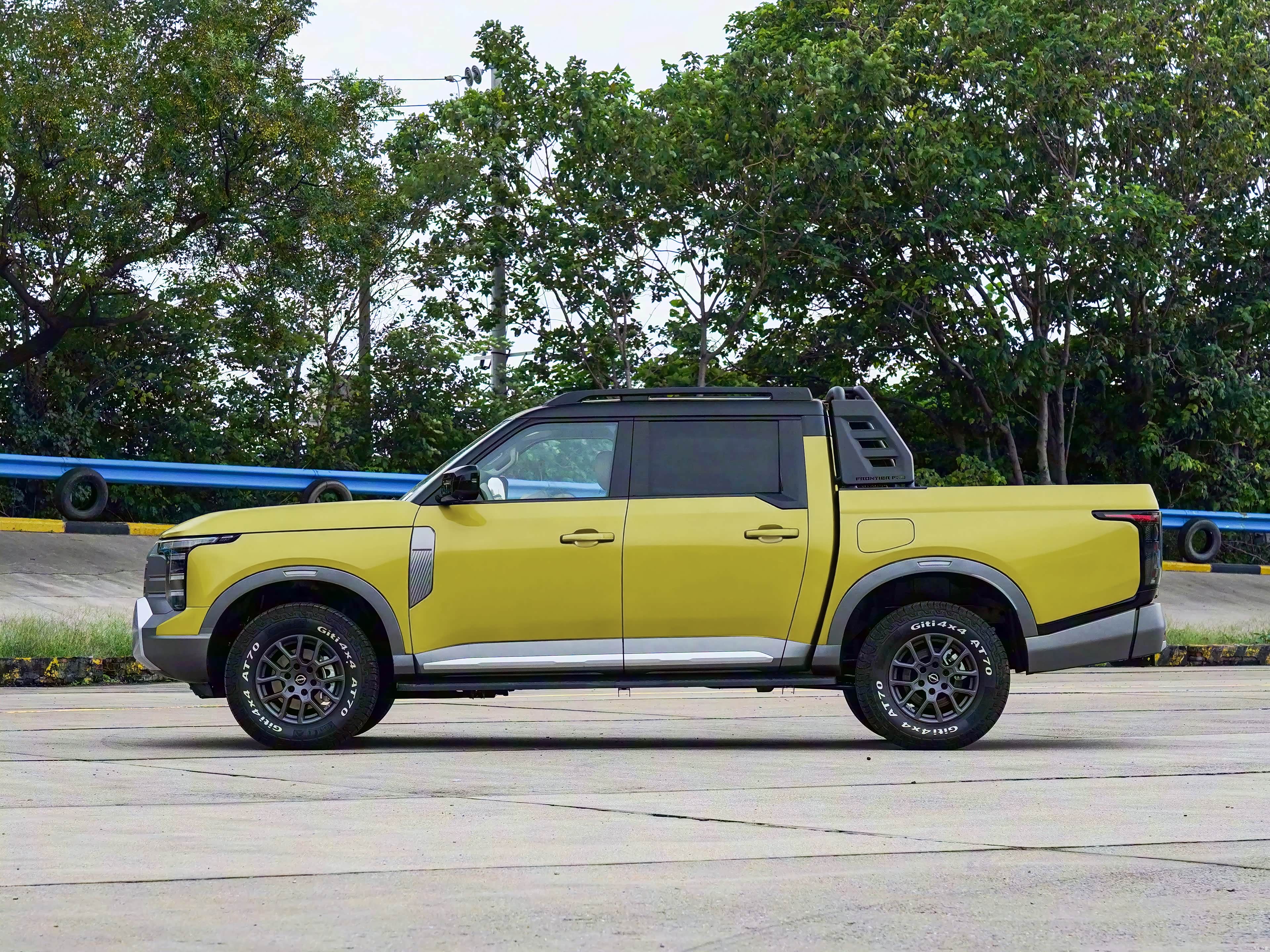 Zhengzhou Nissan Feng Tan Frontier pro &mdash; Exterior 4