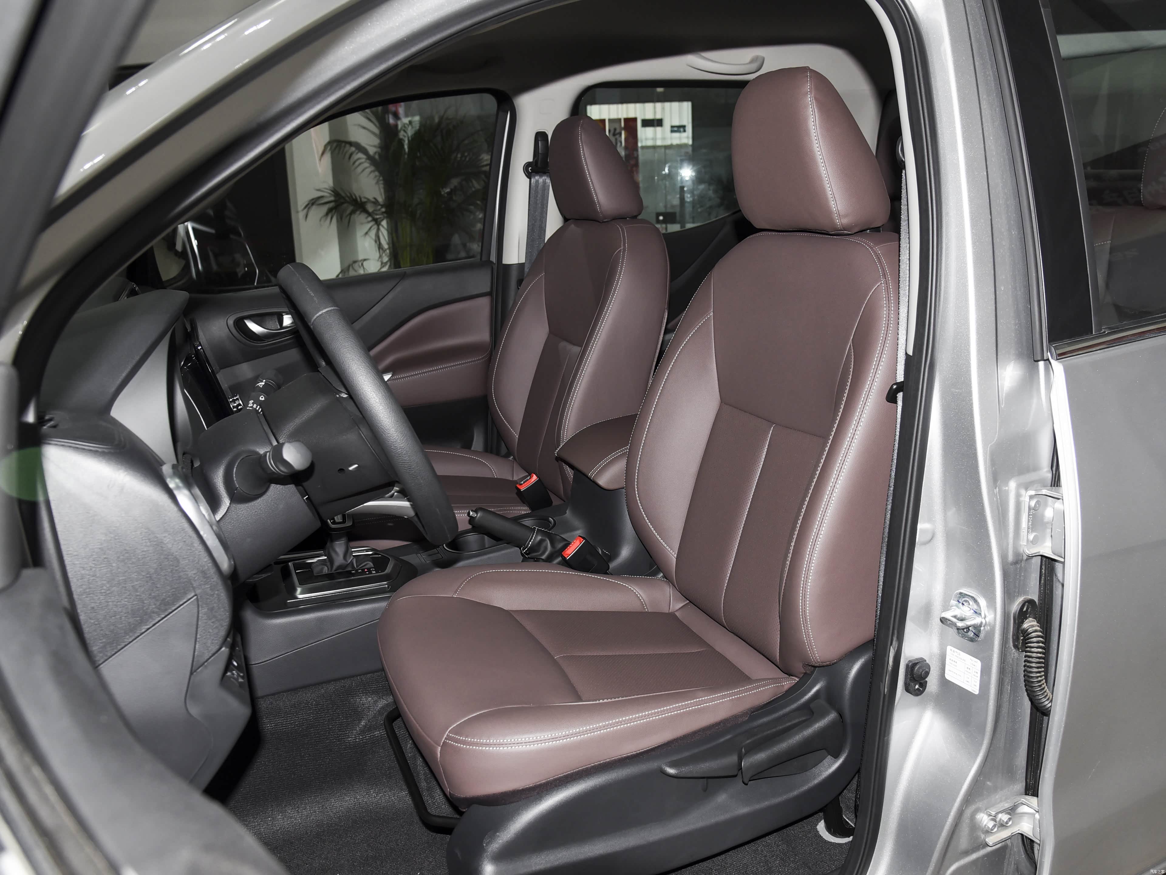 Zhengzhou Nissan Rui Qi 6 pro &mdash; Interior 2