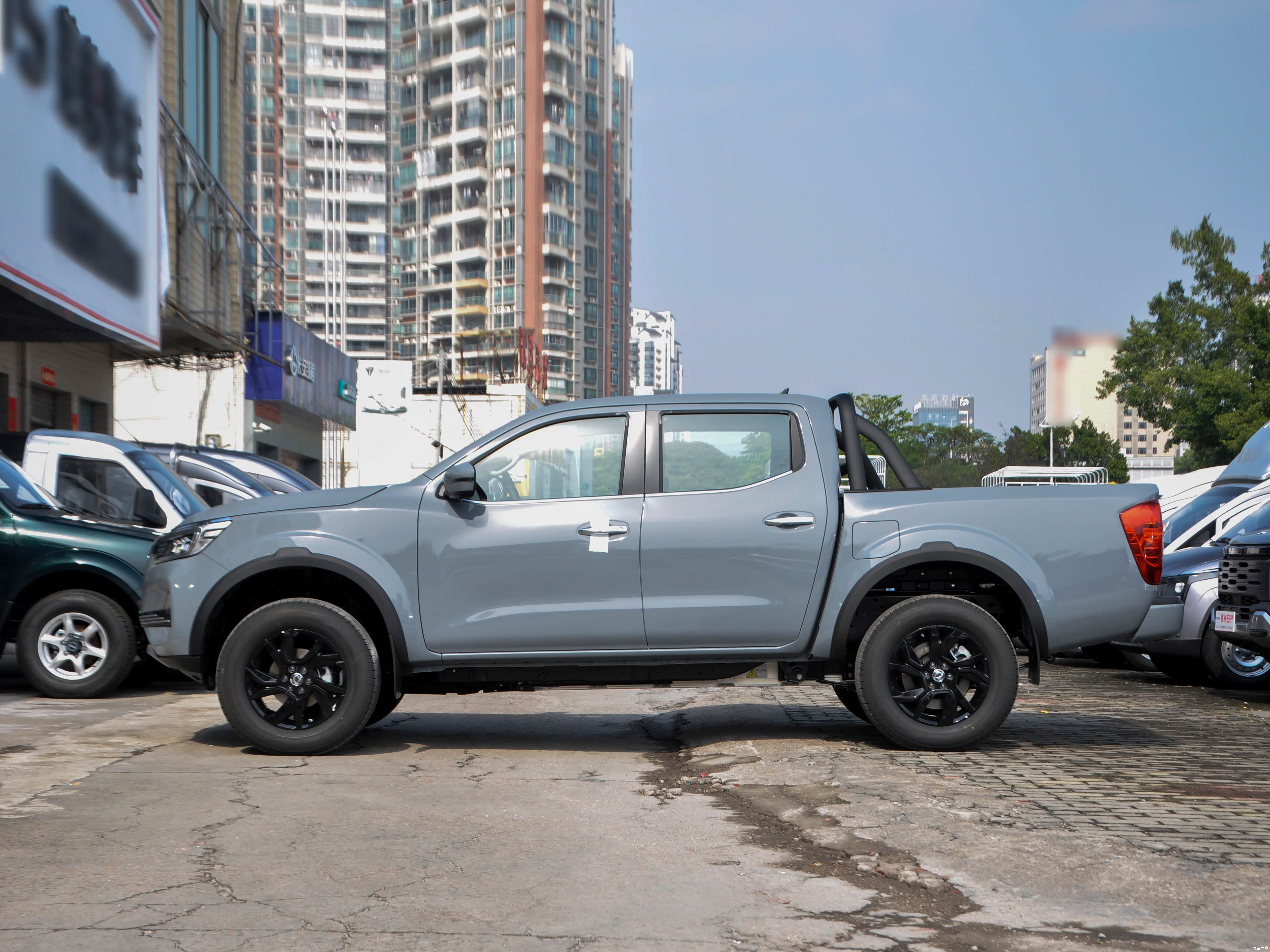Zhengzhou Nissan Rui Qi 7 Xin Neng Yuan &mdash; Exterior 4