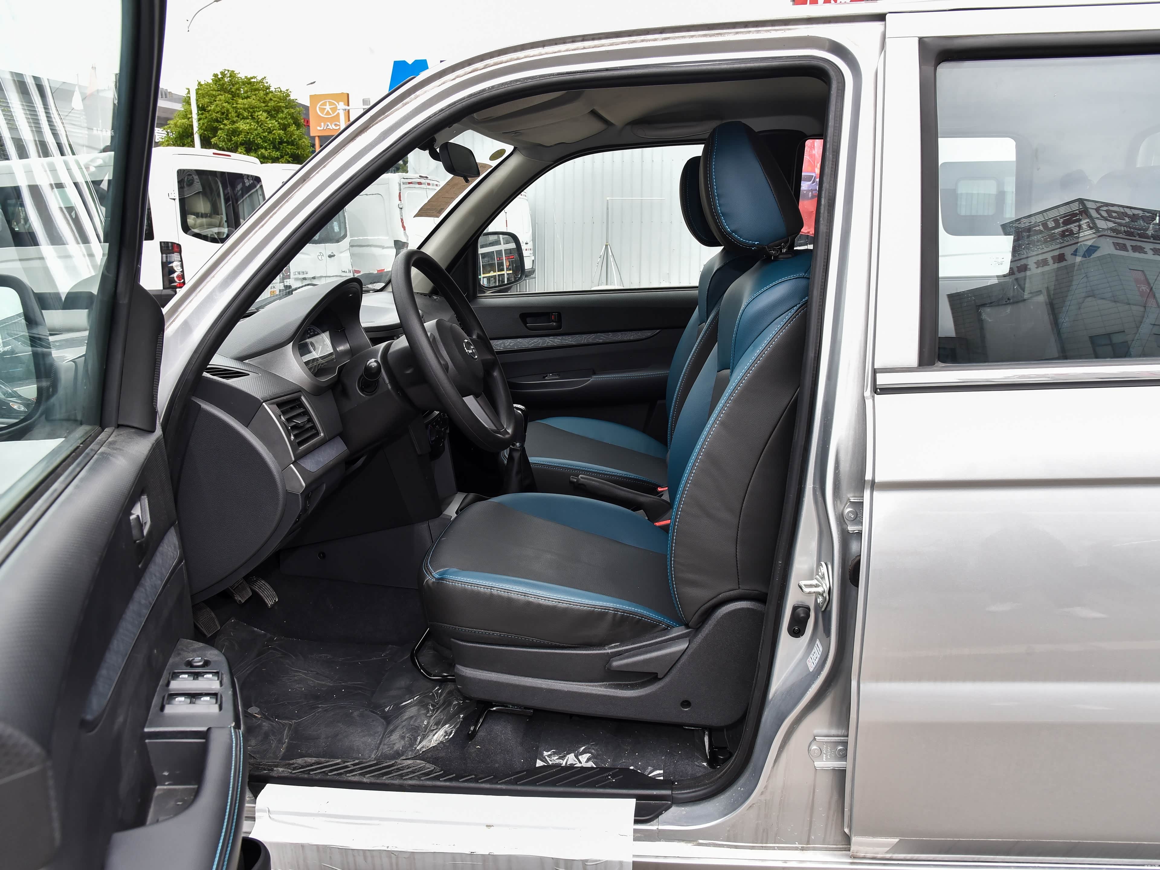 ZX Auto Wei Hu &mdash; Interior 1